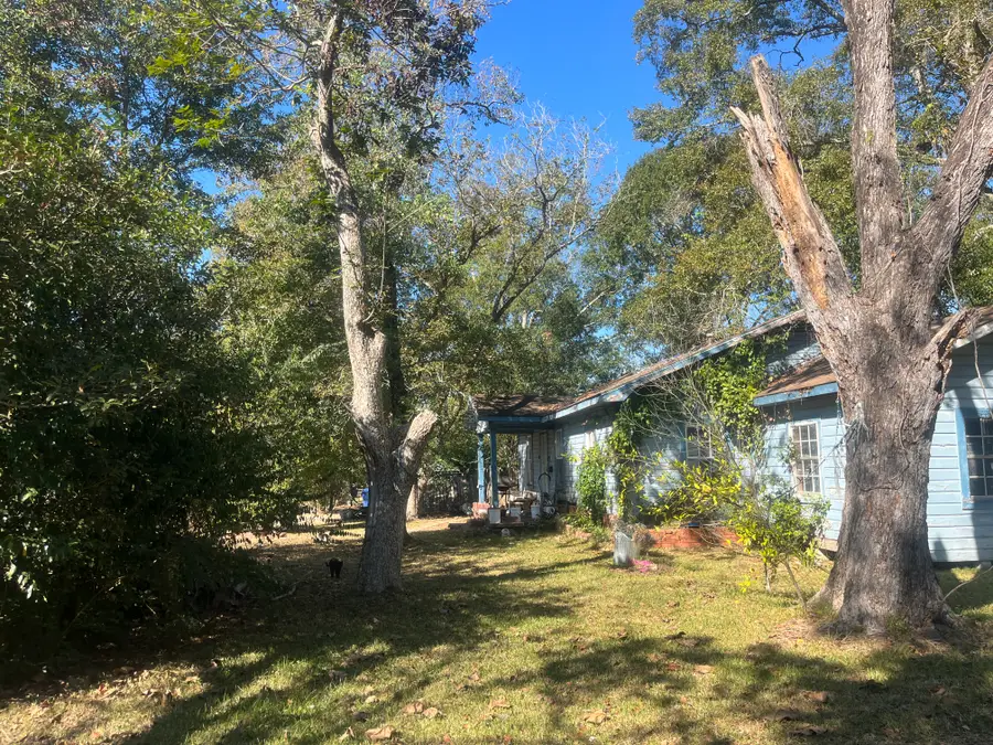 Address Withheld By Seller, Fountain, FL 32420 - Image #2