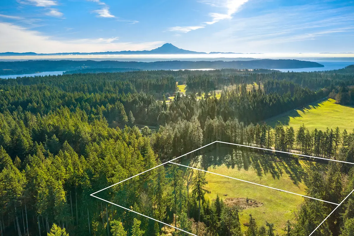 12302 SW 220th Street, Vashon, WA 98070 - Image #1