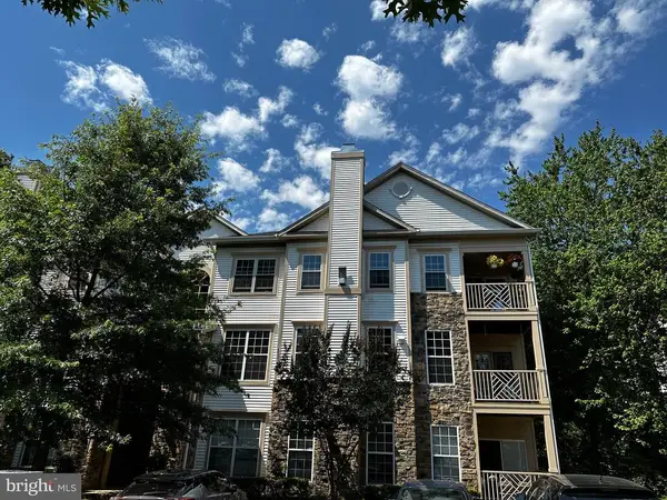 5958 Founders Hill Drive , 301, Alexandria, VA 22310