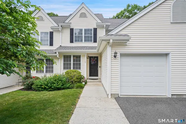 1104 Bradford Drive #1104, Danbury, CT 06811