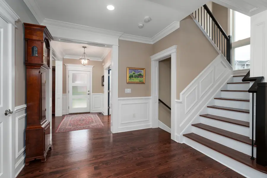 2 E Hartwick Dr, Skillman, NJ 08558 - Image #3