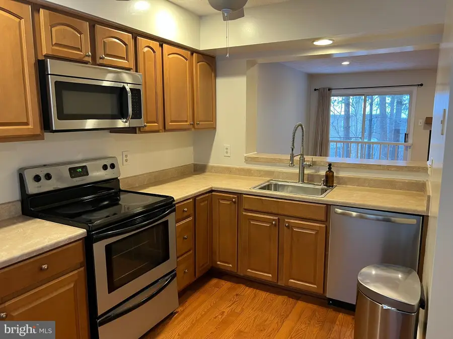 7321 Stream Way, Springfield, VA 22152 - #2