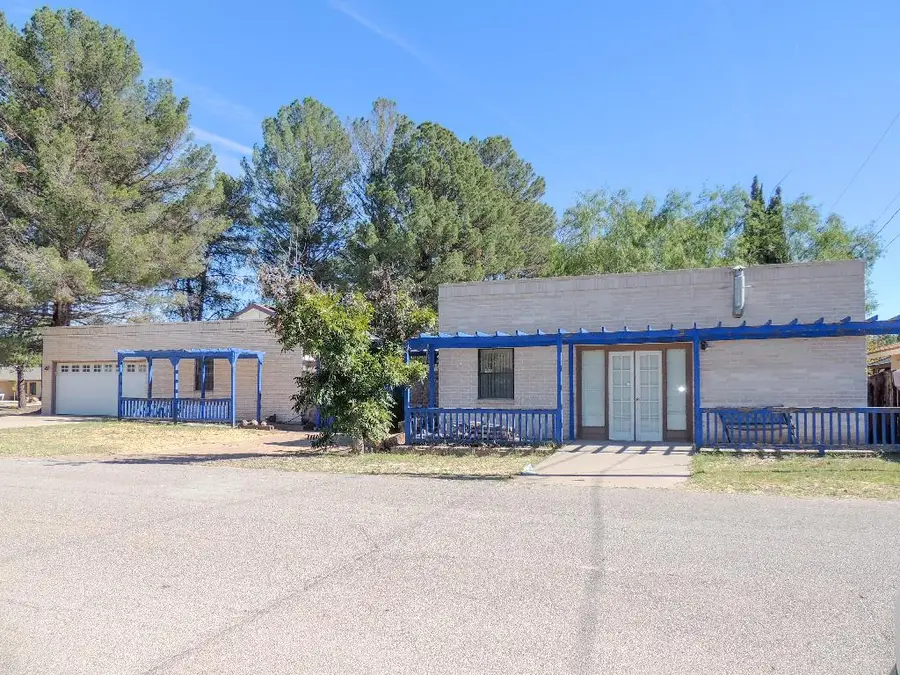 1067 Esplanada Circle, El Paso, TX 79932 - Image #3