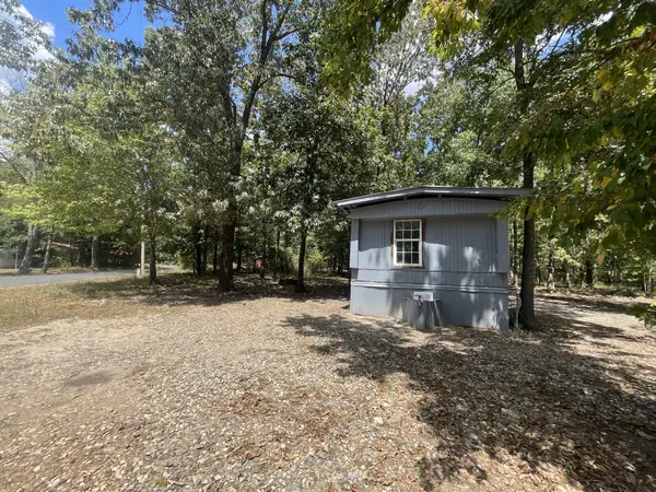 1001 N Eve Street, Mena, AR 71953