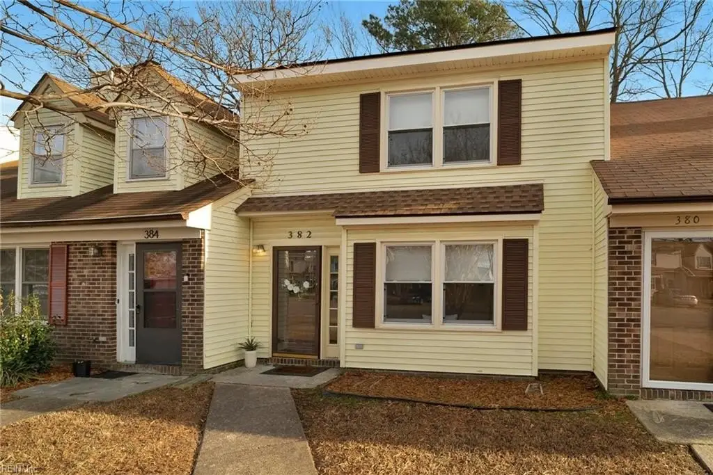 382 Kinsmen Way, Hampton, VA 23666 - Image #1