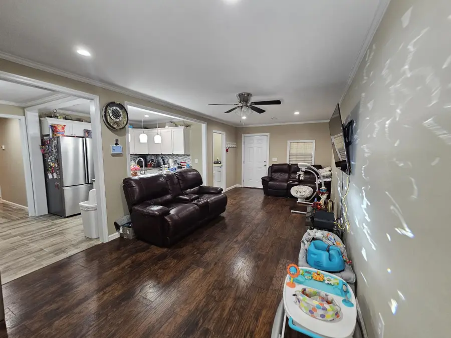 107 Gentry St, Tullahoma, TN 37388 - Image #3