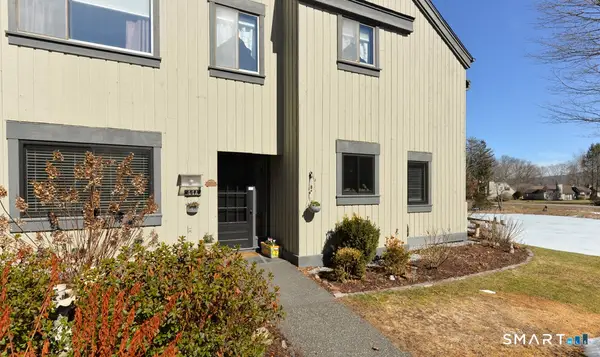 44A Heritage Village #44A, Southbury, CT 06488