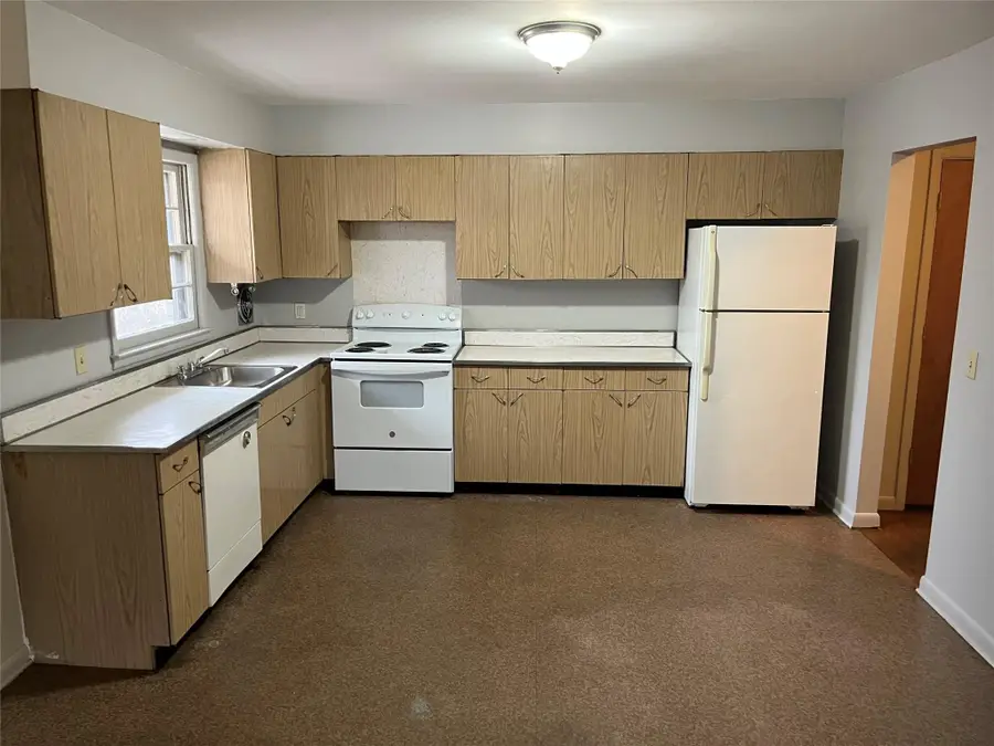 96 S Hamilton #B6, Poughkeepsie, NY 12601 - #2