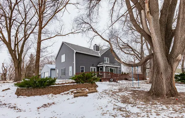 2005 N Dakota Avenue, Ames, IA 50014