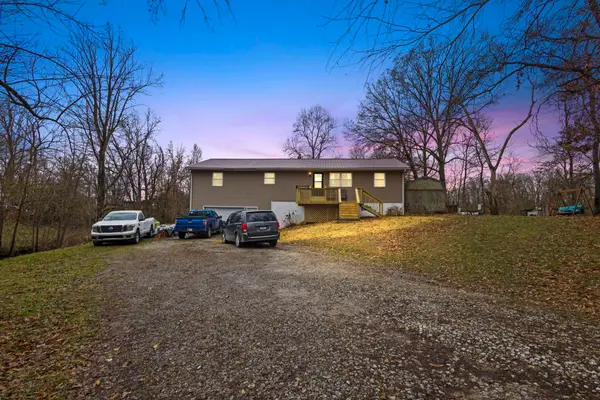 3055 N County Rd 175 E, Sullivan, IN 47882