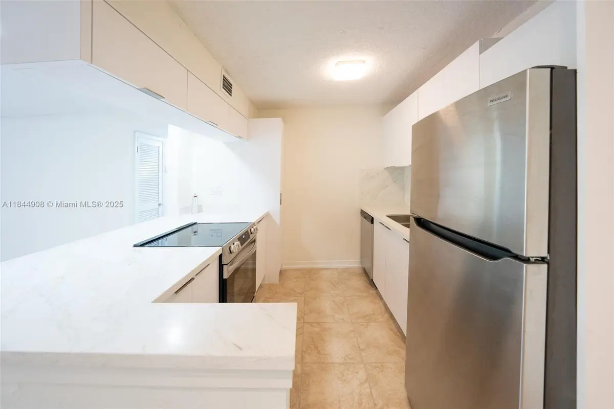 Address Withheld By Seller, Concord, CA 94520 - Image #1