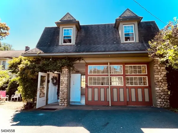 400 Church St #Apt. A, Hackettstown, NJ 07840