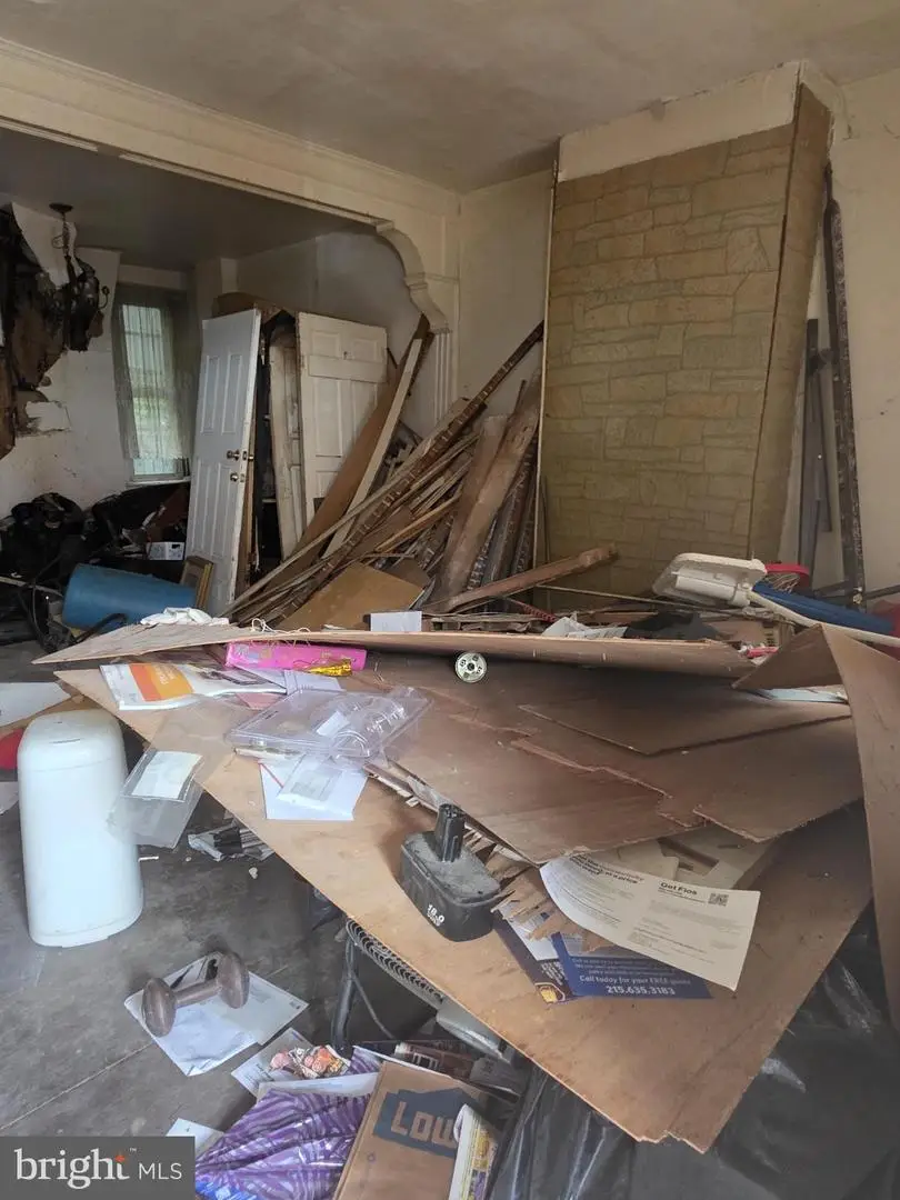 912 N Fallon St, Philadelphia, PA 19131 - Image #3