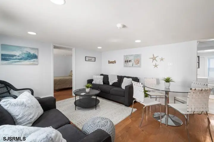 7 S Richards Ave , Full Summer, Ventnor City, NJ 08406 - #2