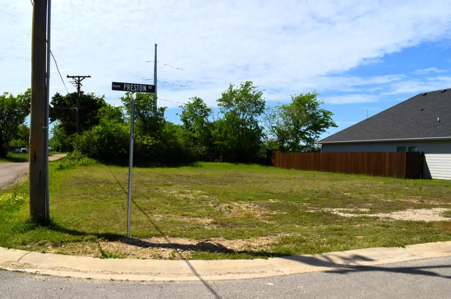 354 Preston Road, Mabank, TX 75147 - #2