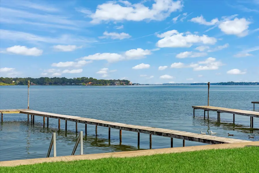 913 Doe Run Road, Tool, TX 75143 - Image #2