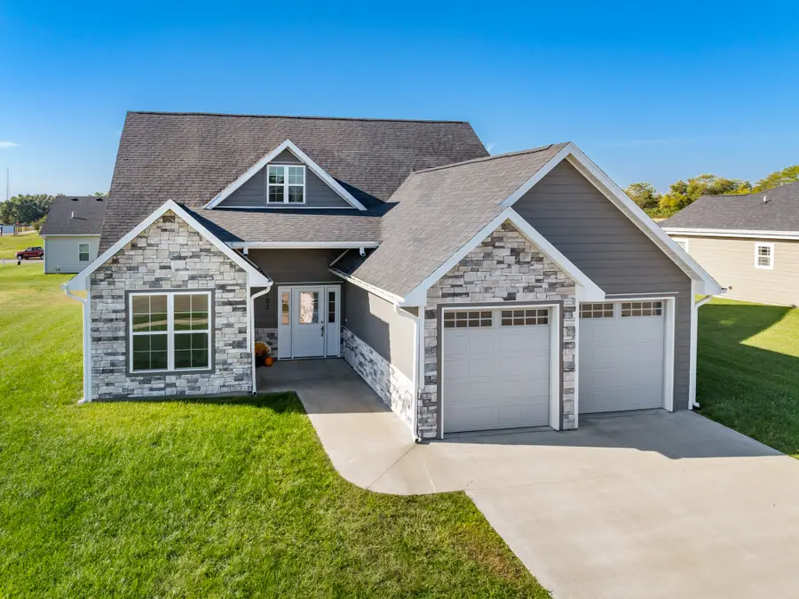 2107 Vinny Ave, Moberly, MO 65270 - #3
