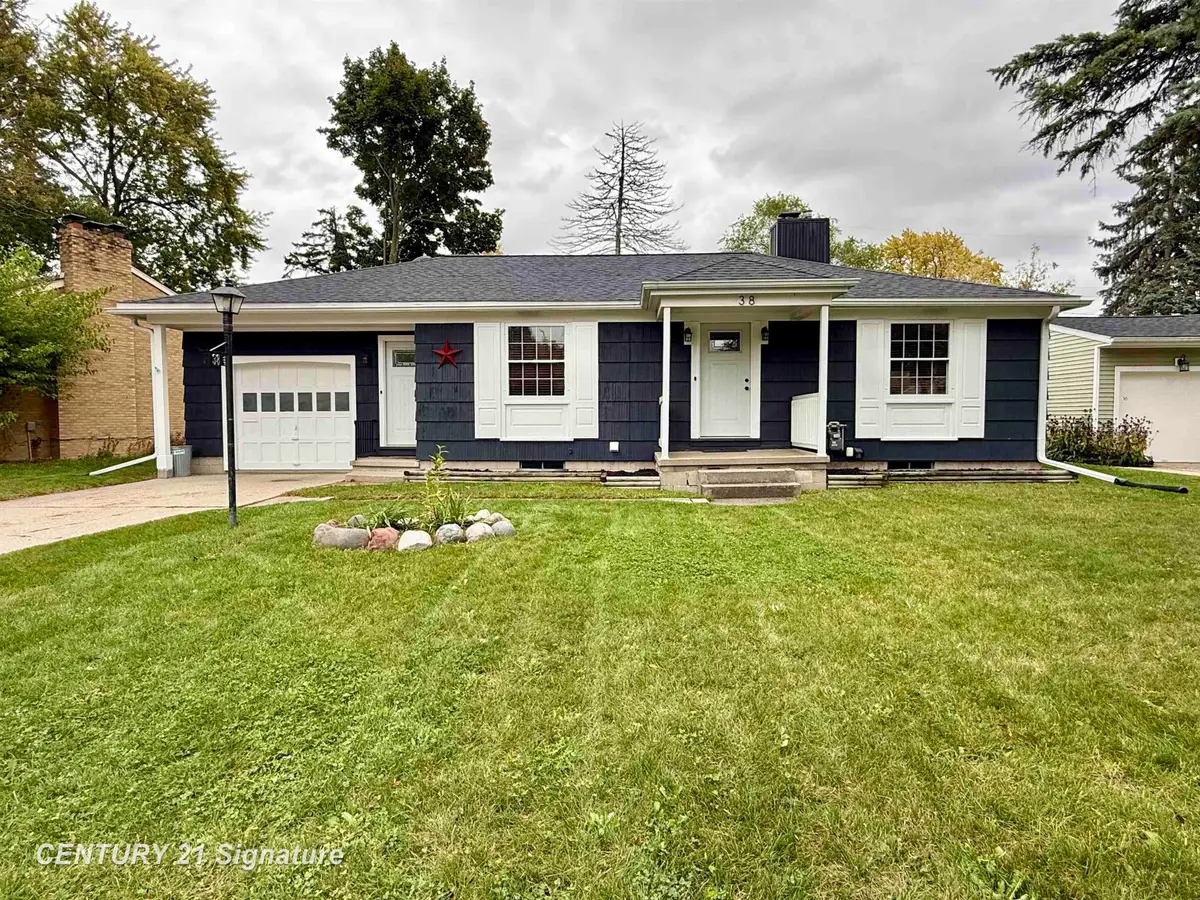 38 Congress A, Saginaw, MI 48602 - #1