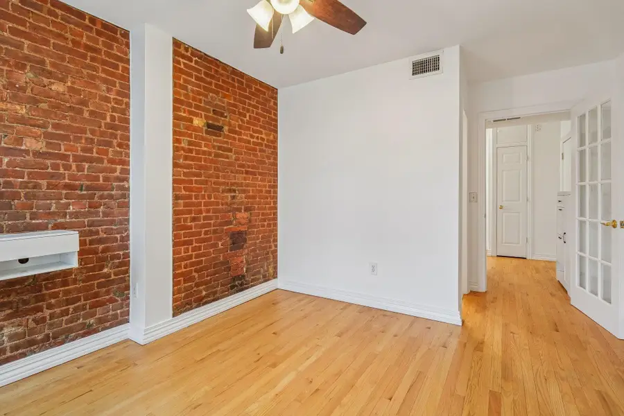 815 Willow Ave , 2R, Hoboken, NJ 07030 - #3