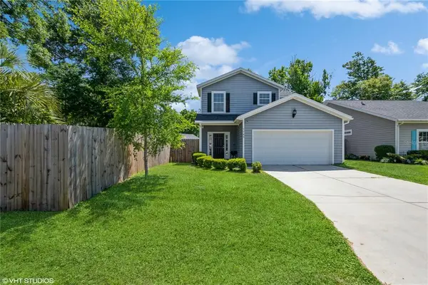 7745 NW 20th Way, Gainesville, FL 32609