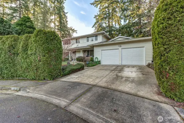 12201 SE 65th Place, Bellevue, WA 98006