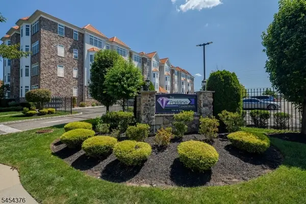 104 E Elizabeth Ave #403, Linden City, NJ 07036
