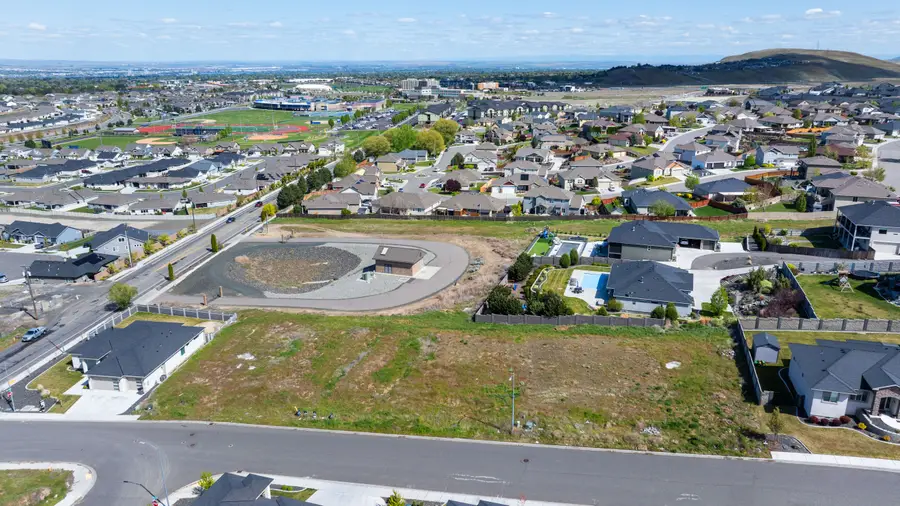 3629 S Nelson, Kennewick, WA 99338 - #3