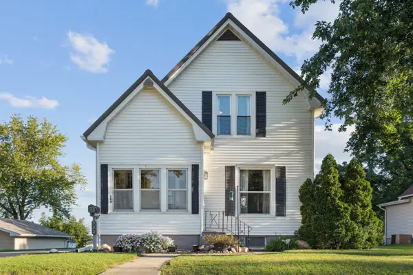 504 17th Street, Belle Plaine, IA 52208