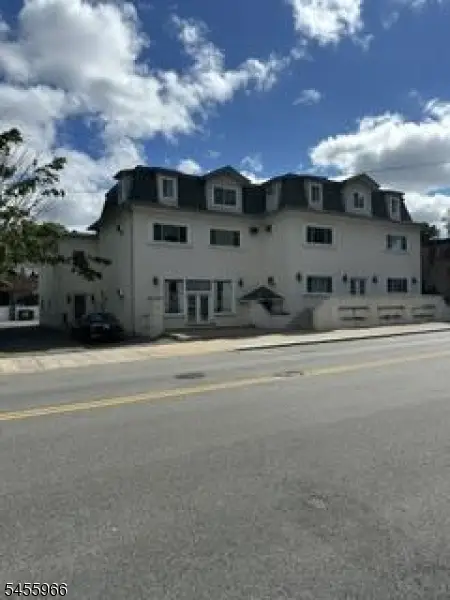 234 Main St , 2, Butler, NJ 07405-1019 - #2