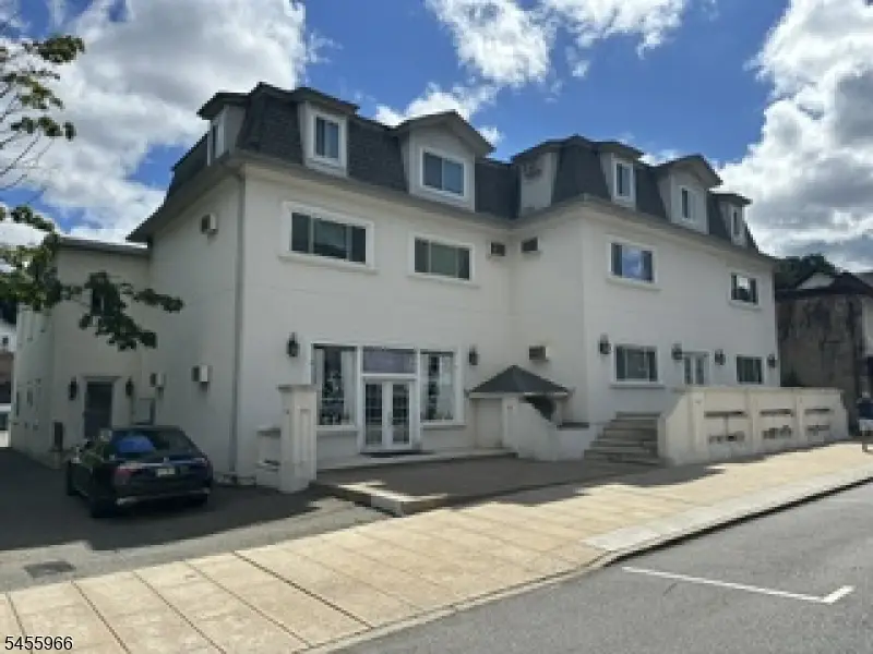 234 Main St , 2, Butler, NJ 07405-1019 - #3