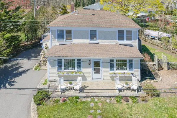 138 County Rd, Falmouth, MA 02556