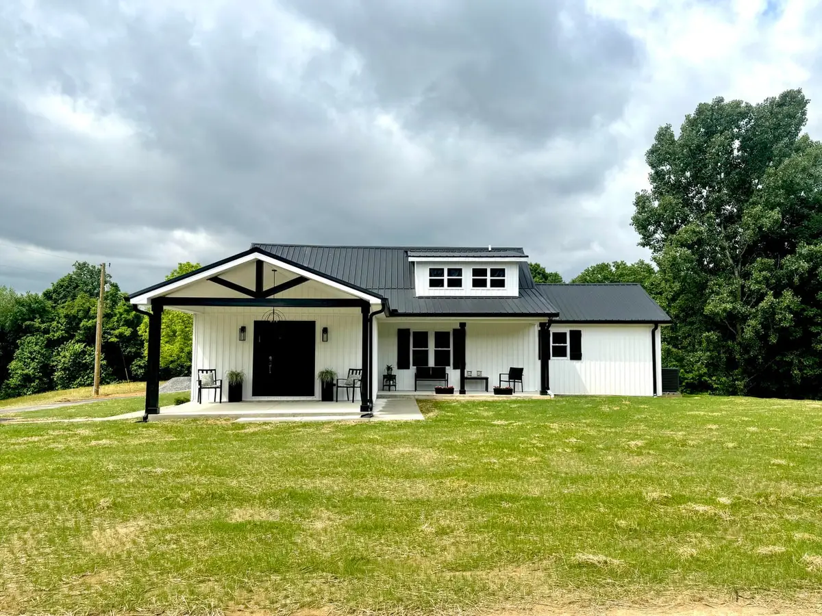 2913 Gentry Mill Road, Russell Springs, KY 42642 - #1