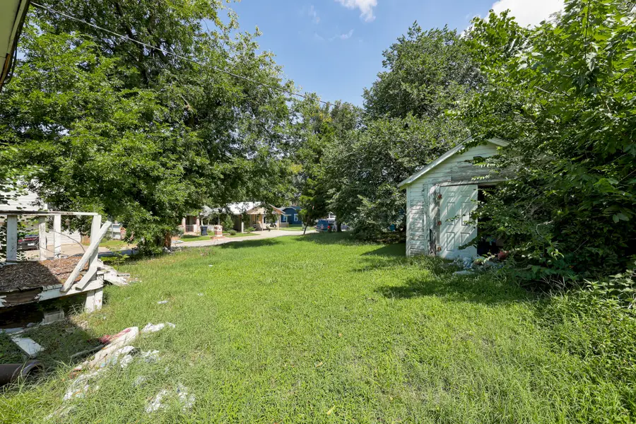 1323 W Park Place, Oklahoma City, OK 73106 - #2