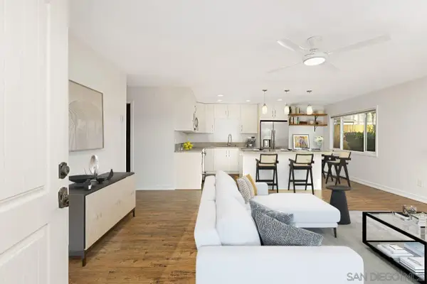 401 Requeza St F1, Encinitas, CA 92024