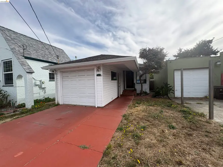 3212 Esmond Ave, Richmond, CA 94804 - #3