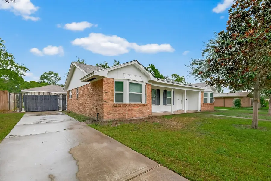 8210 Edgemoor Drive, Houston, TX 77036 - #2