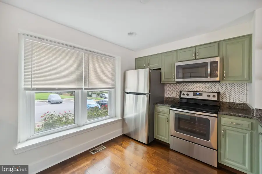 7671 Wolford Way, Lorton, VA 22079 - #3