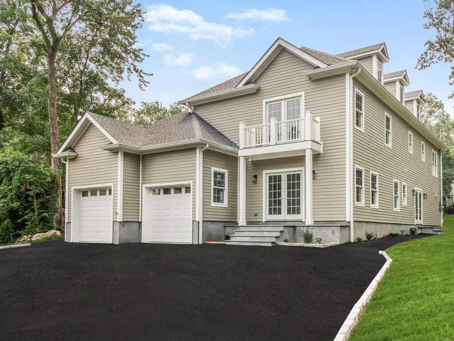 1 Kewanee Road, New Rochelle, NY 10804 - #3