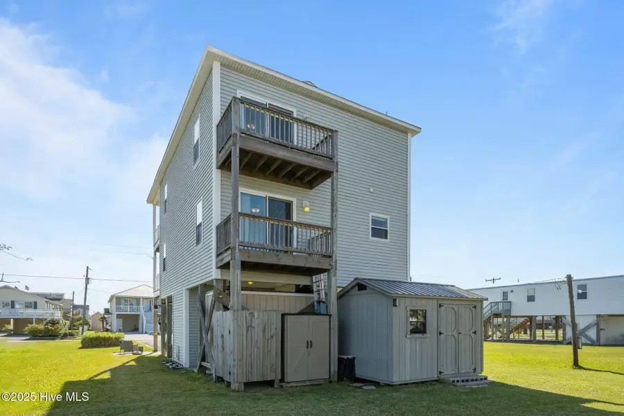 8014 8th Street, Surf City, NC 28445 - Image #3