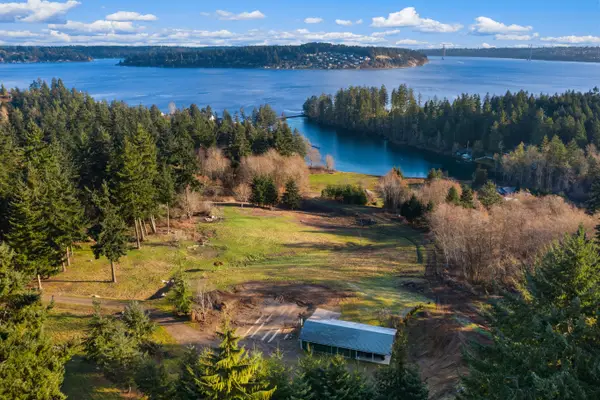 1157 12th Avenue, Fox Island, WA 98333