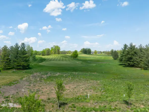 1353 Palmer Drive N, Lake Elmo, MN 55042