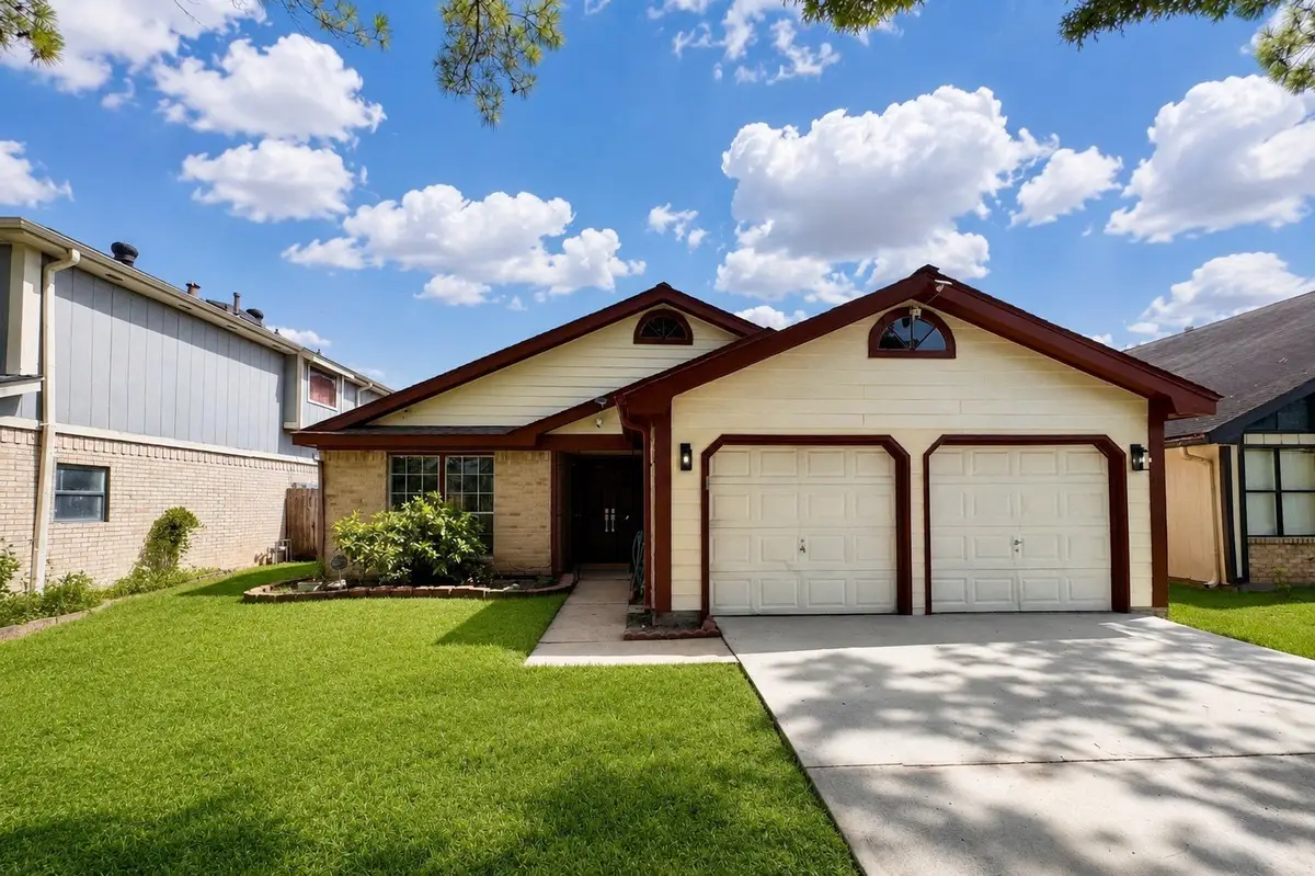 11746 Plumbrook Drive, Houston, TX 77099 - #1