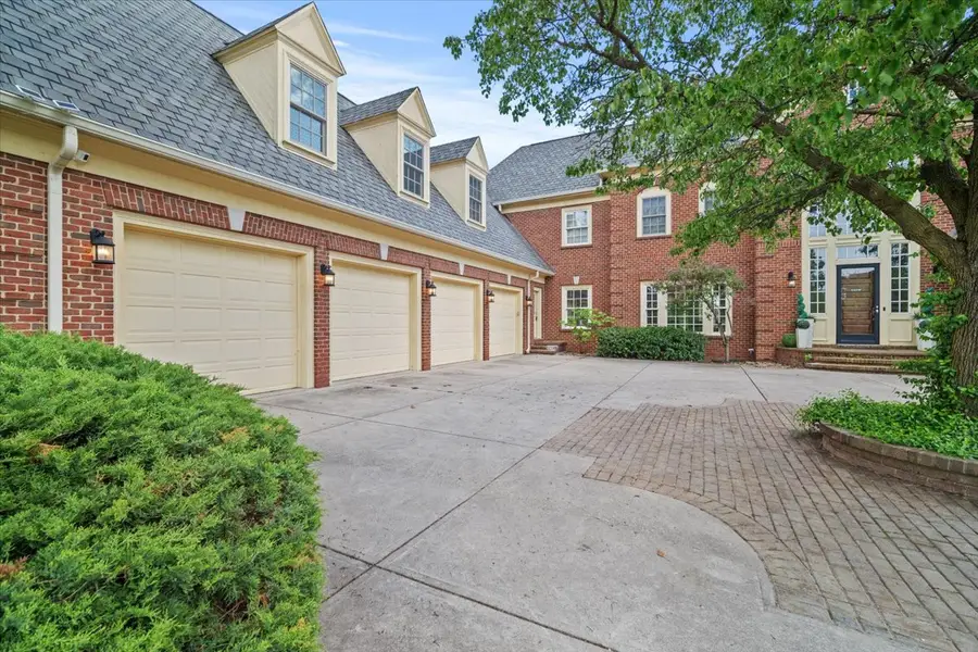 1 Worthington Court, Bloomington, IL 61704 - Image #3