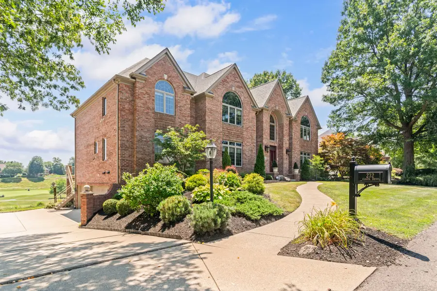 232 Alaqua Drive, Ohio, PA 15143 - Image #2