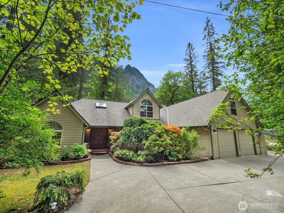 44611 SE 72nd Street, Snoqualmie, WA 98065 - Image #1