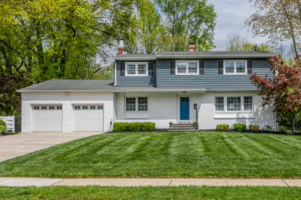 24 Stonicker Dr, LAWRENCE TOWNSHIP, NJ 08648