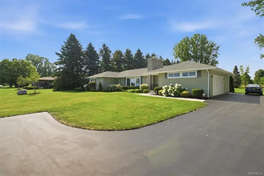 4162 E Lake Road, Wilson, NY 14172 - #2