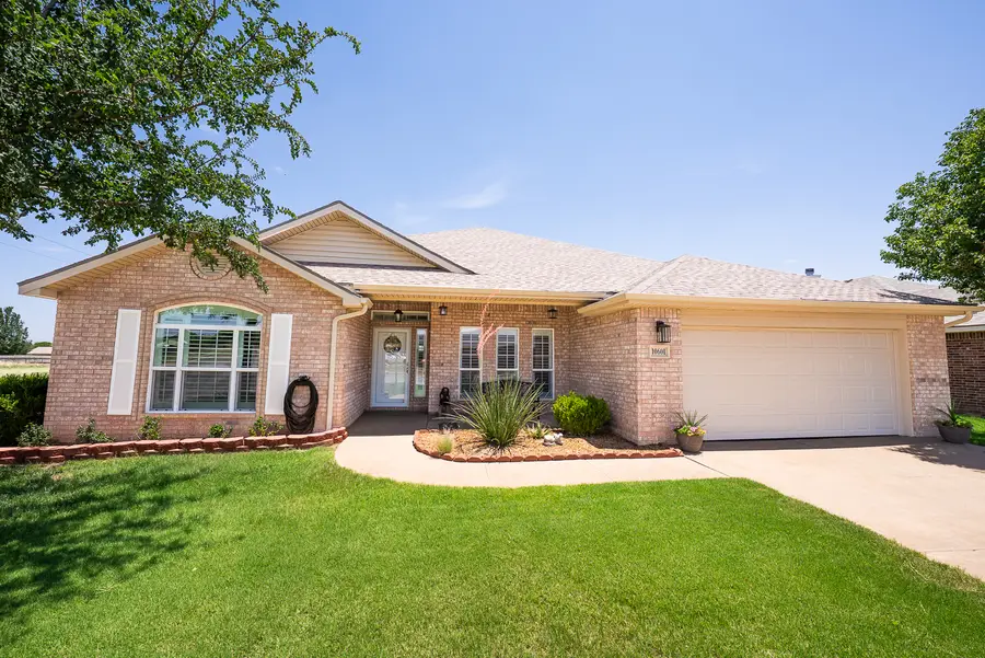 10601 Elkhart Avenue, Lubbock, TX 79424 - #2