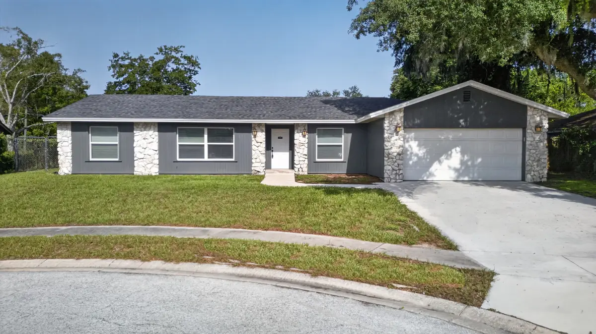 811 W Harbour Court, Ocoee, FL 34761 - #1