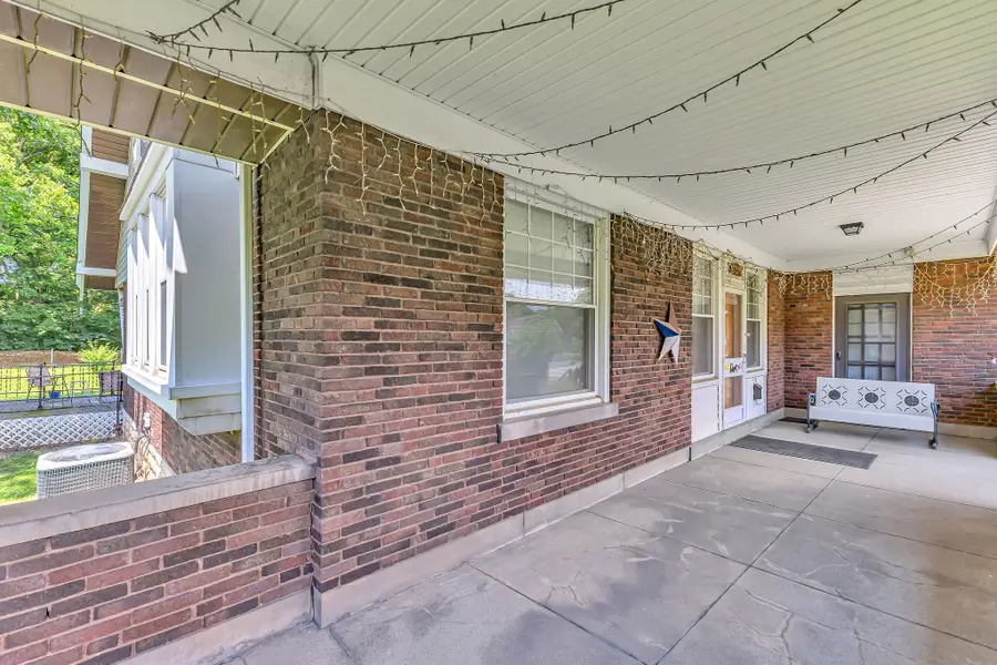 276 Kearney Street, Cincinnati, OH 45216 - #3